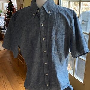 Lands' End Chambray Blue Casual Button-Down Shirt